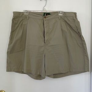 Cabela’s khaki shorts